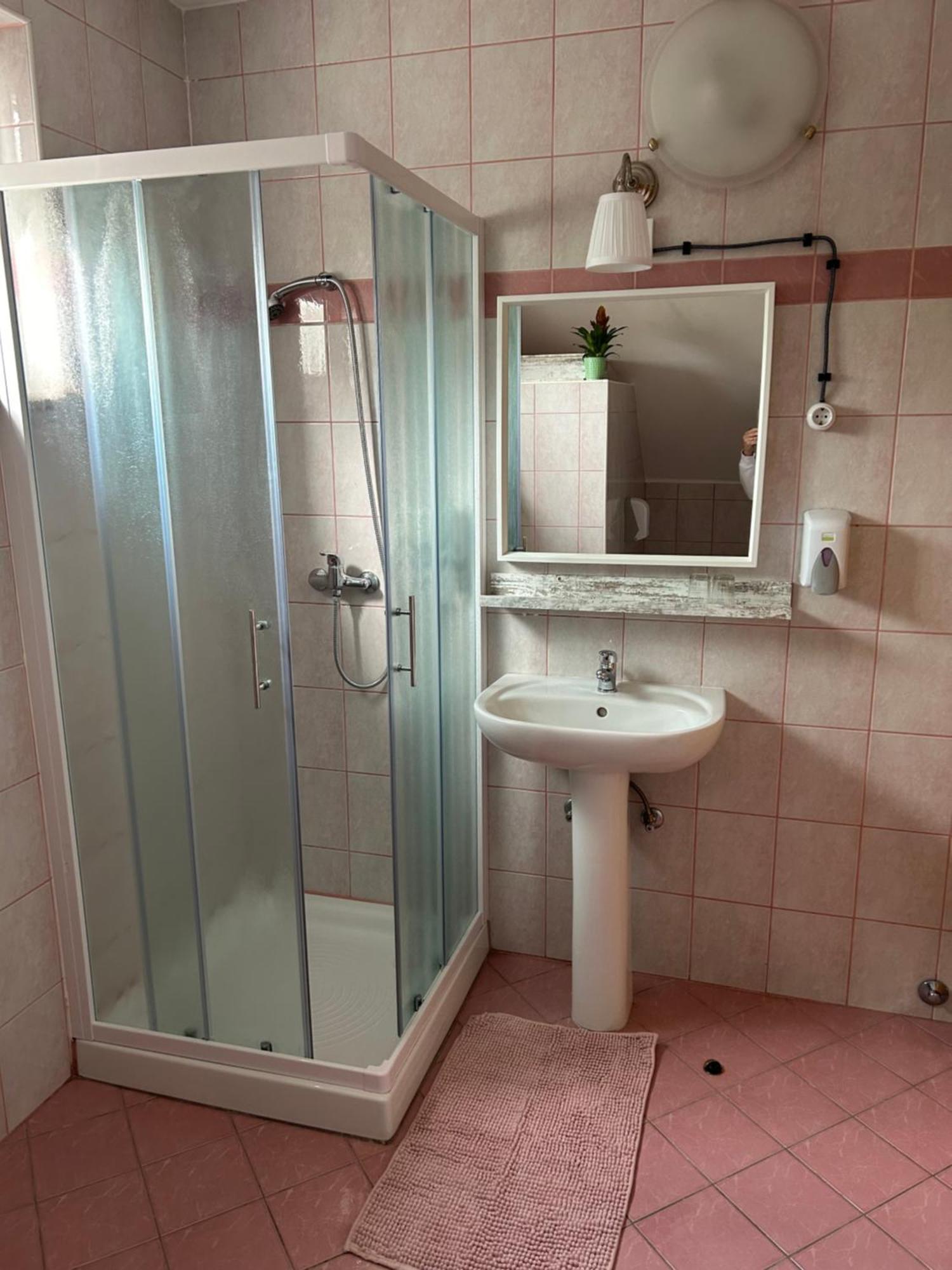 Karla'S House Bed & Breakfast Dobje pri Planini Bagian luar foto